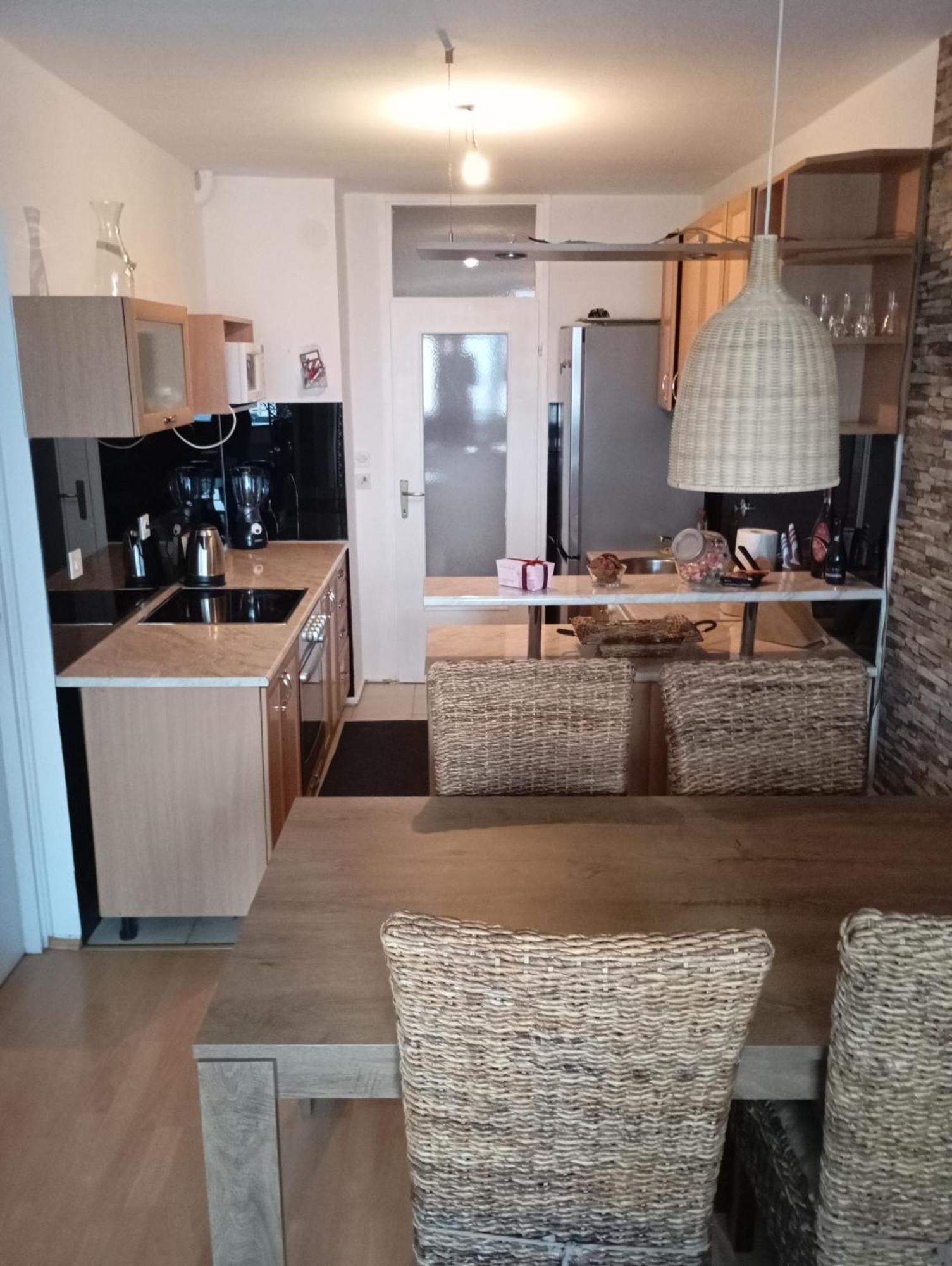 Riviera Apartment *